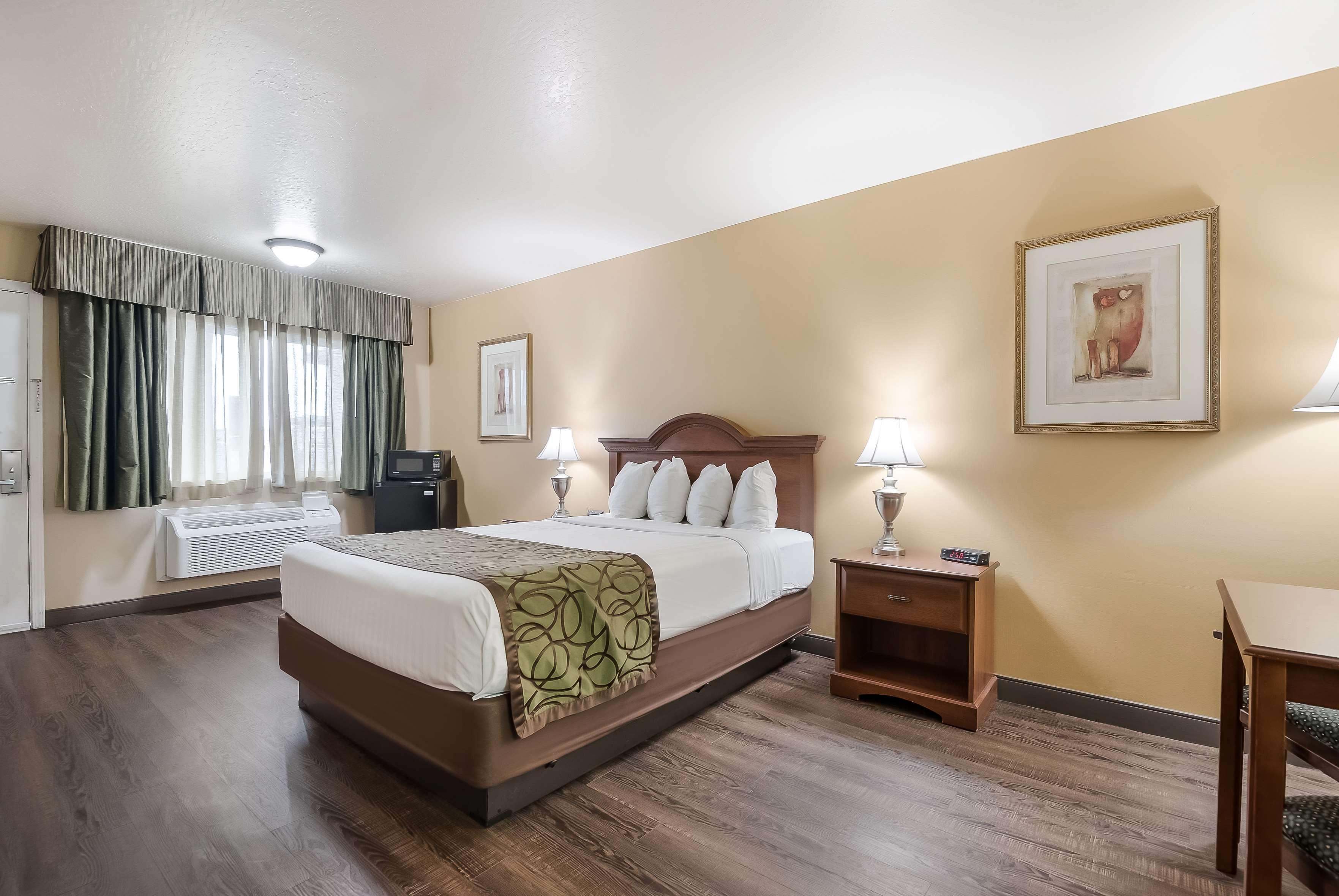 Surestay Hotel By Best Western Фърнли Екстериор снимка