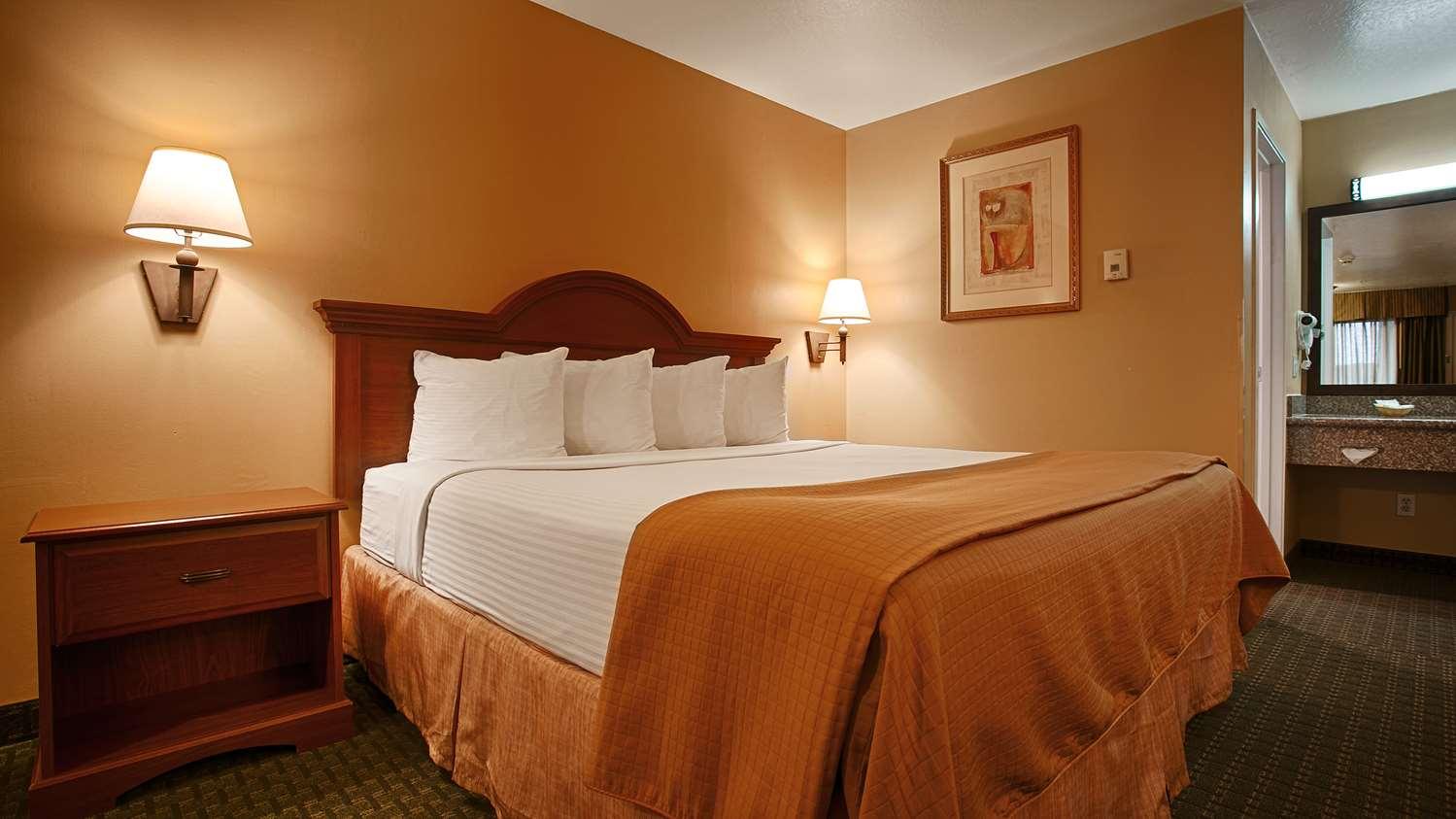 Surestay Hotel By Best Western Фърнли Екстериор снимка
